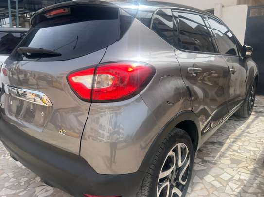 RENAULT QM3 2016/2017 image 7