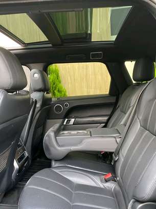 Range rover sport 2017 image 3