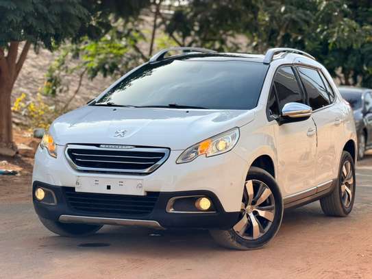 *Peugeot* 2008 année :  *2016-17 image 3