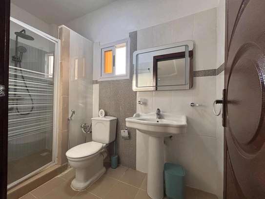 Très bel appartement F4 corniche almadies image 12