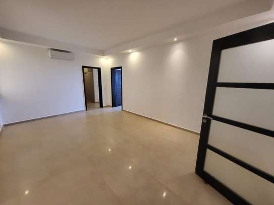 Appartement penthouse aux almadies image 2