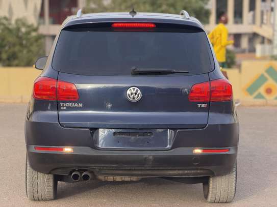 VOLKSWAGEN TIGUANE image 6