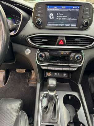 hyundai santa fe 2019 image 10