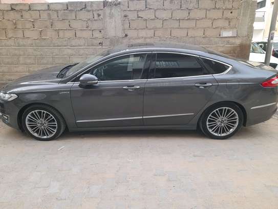 Ford fusion hybride image 13