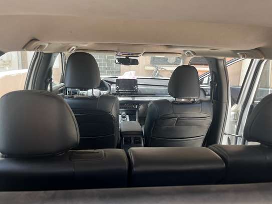MITSUBISHI OUTLANDER 2023 image 14