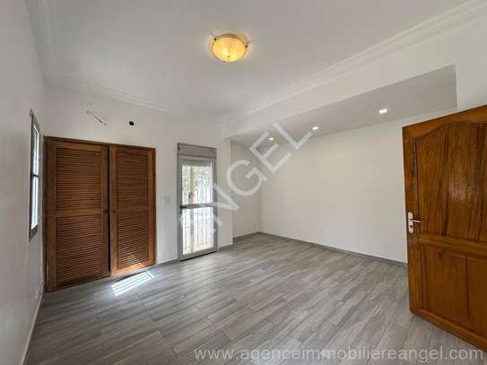 Ref_1827_PL  Villa à louer aux Almadies image 4