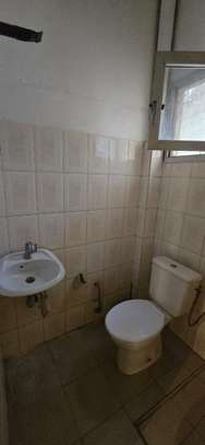 CHAMBRES AVEC SALLE DE BAIN A LOUER A FANN HOCK image 3