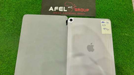 iPad Air M3 image 2