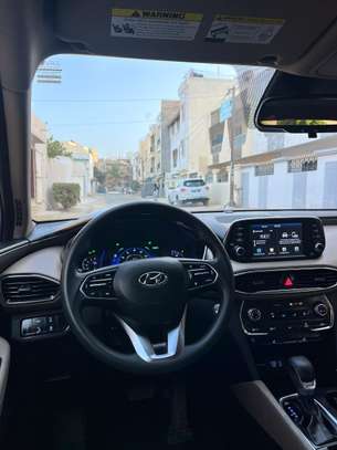 Hyundai Santa Fe 2019 image 10