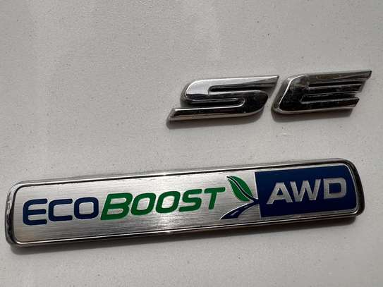FORD FUSION SE FULL OPTION image 6