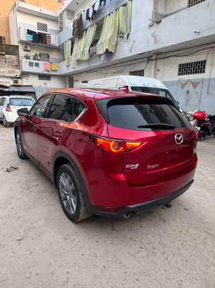 Je vend ma Mazda cx5 2019 automatique essence GT image 8