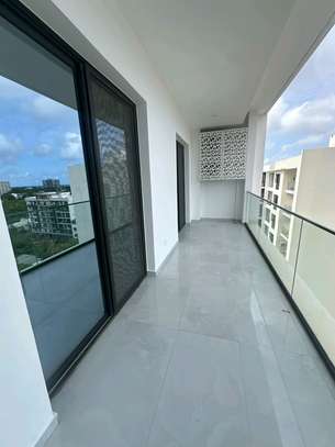 Somptueux Penthouse 289m2 au Point E image 14