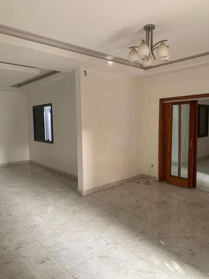 Appartement en Duplex à louer image 5
