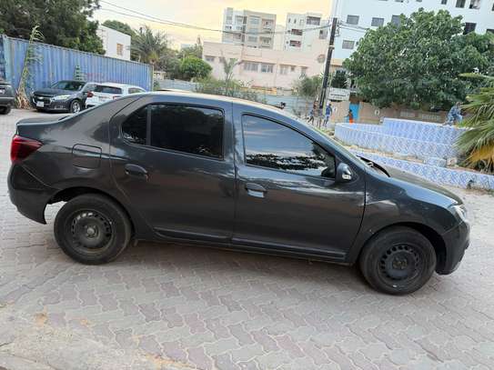 Renault symbol 2019 image 4