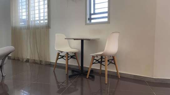 Studio meublé F2 à Yoff Onomo image 6