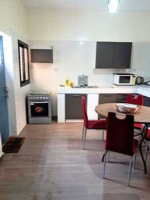 ESPACIEUSE VILLA DE 5 CHAMBRES AU COEUR DE SALY image 6
