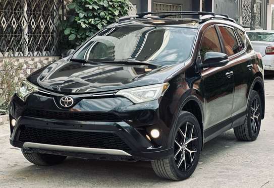 Toyota Rav 4 2018 image 2