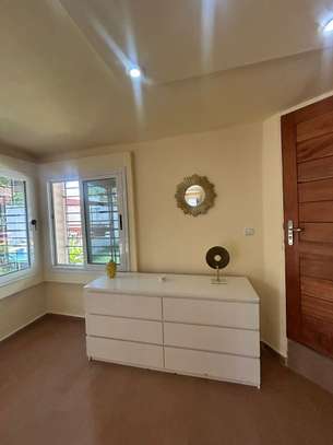 Villa meublée à Saly image 13