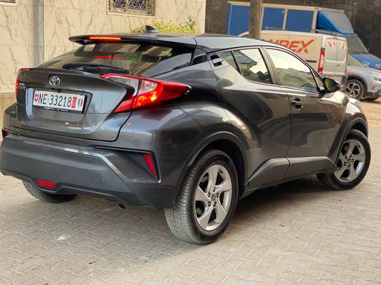 Toyota chr image 1