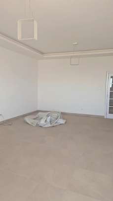Appartement neuf à Sacre Cœur 3 à louer image 3