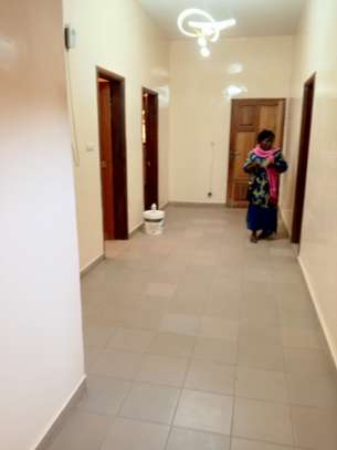 Joli appartement à louer image 5