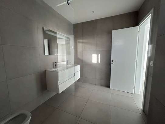 Appartement meublé à louer aux plateau 3 chambres image 11