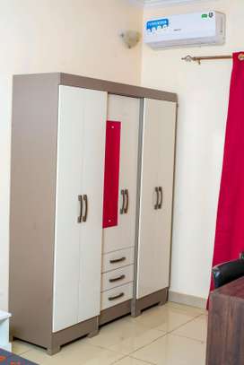 Chambre meublée image 2