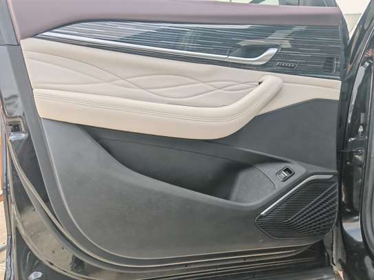 Geely Xingyue L Devis  2025 image 4