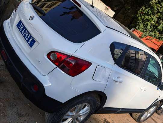 Nissan Qashqai image 2