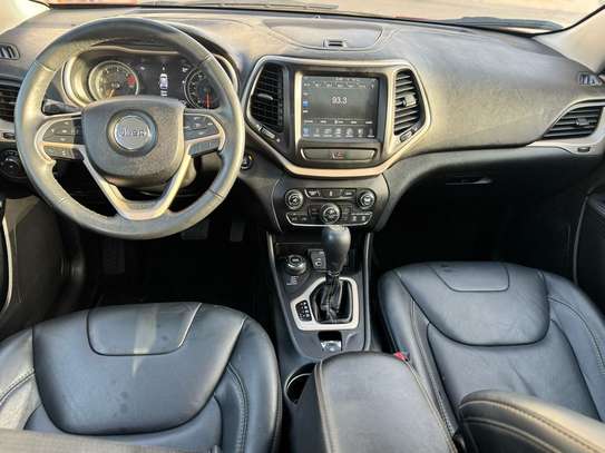 Jeep Cherokee 2016 image 11