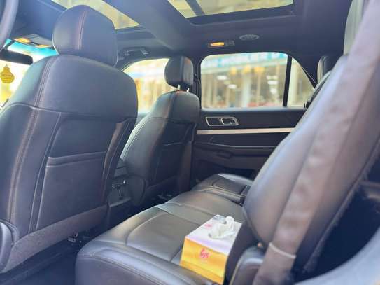 Ford Explorer 2017 image 8
