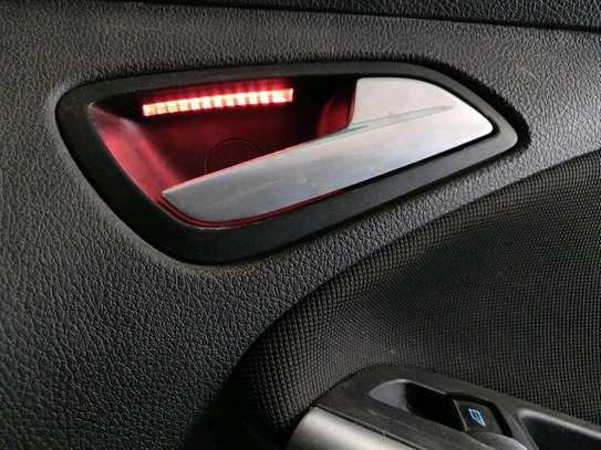FORD FOCUS SE image 14