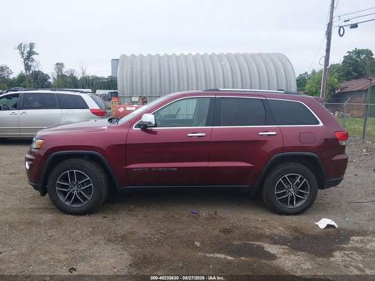 Jeep Grand Cherokee 2018 image 2