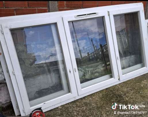 Fenetre pvc quasi blindee antibruit double vitrage image 5