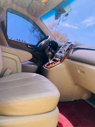 Kia carnaval Limousine 2016 image 6