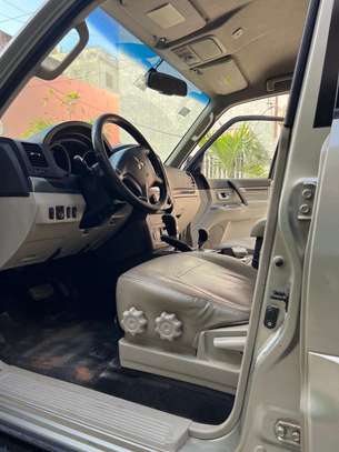 MITSUBISHI PAJERO DID 2015 image 15