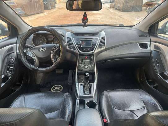 2015 / Hyundai Elantra / full option image 11
