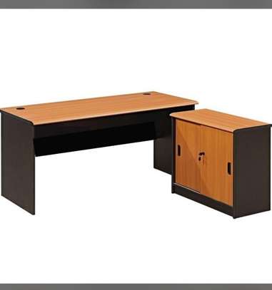 Bureau et caisson image 1