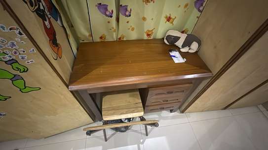Bureau - Table de travail en bois Djibitou image 2