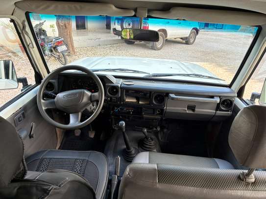 Toyota Land Cruiser 2008 image 11