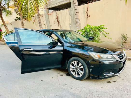 Honda Accrod image 12