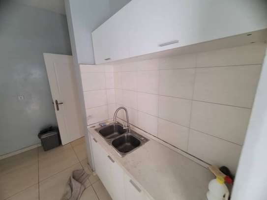 Appartement à louer cité Ataya derrière keur yoff image 14