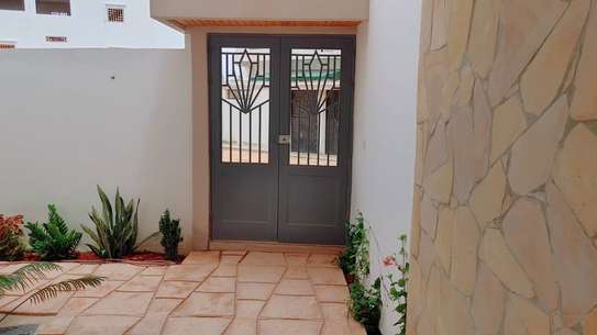 Villa à vendre à SALY STATION (PETITE CÔTE) image 5