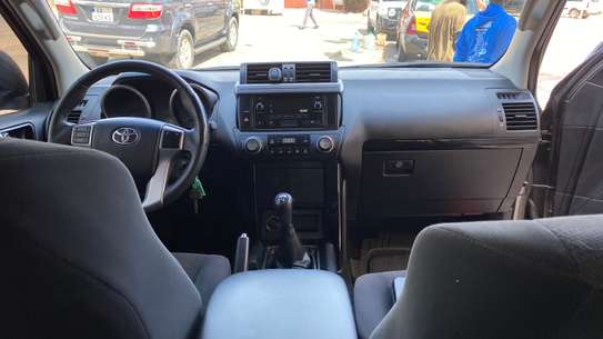 Toyota Prado 2016 image 9