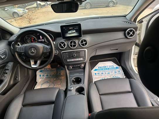 MERCEDES GLA 220, 2017 image 4