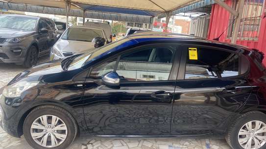 PEUGEOT 208 2015 image 5