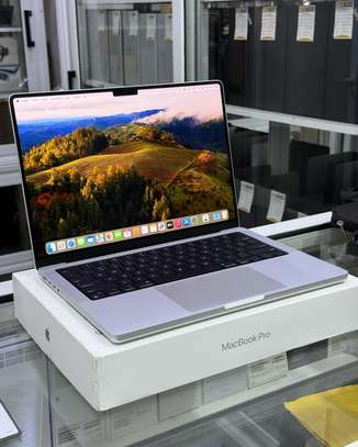 MacBook Pro 2021 M1 Pro image 1