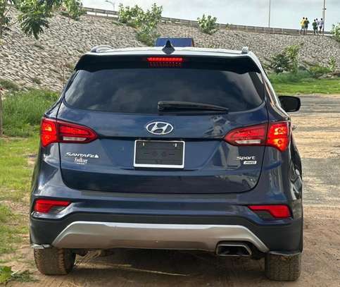 HYUNDAI SANTA FE SPORT 2017 image 11