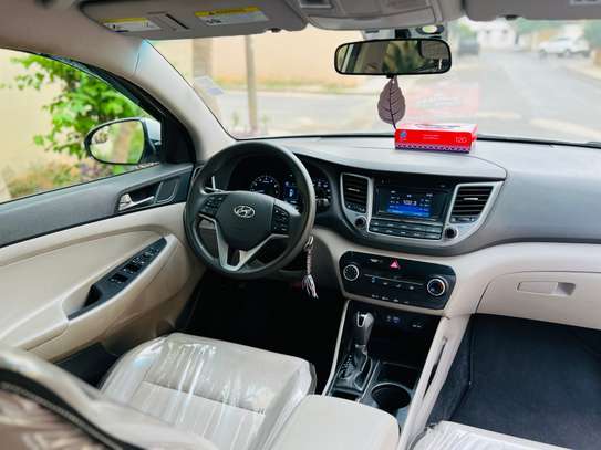 Hyundai Tucson 2017 Limited image 5