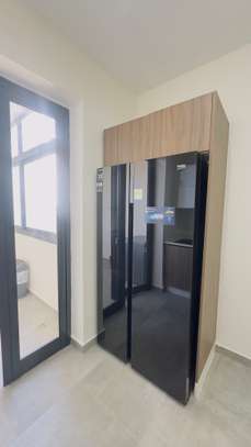 Appartement meublé neuf au Point E au 4e étage image 5